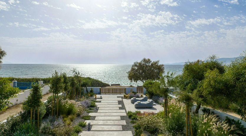 Photo of Tranquil Shoreline