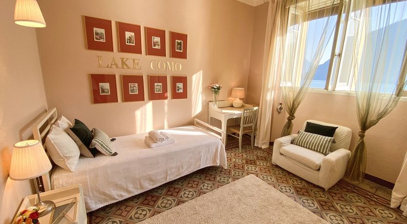 Photo of Lakeside Views