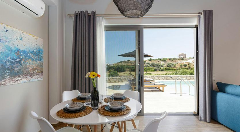 Photo of The Grand Cliff