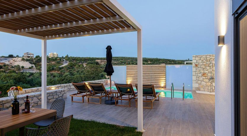 Photo of The Grand Cliff