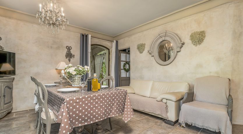 Photo of Luberon Reverie