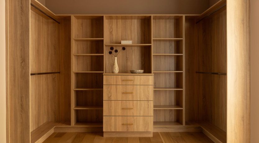 Photo of Crests of Glamour