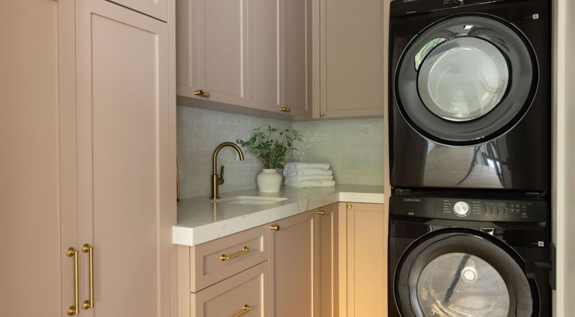 Photo of Crests of Glamour