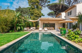 The Emerald Pool Holiday Home
