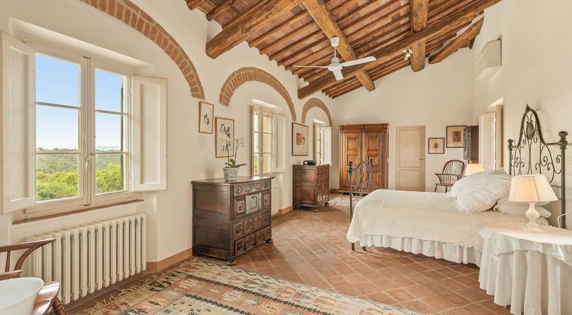 Photo of Tuscan Promise