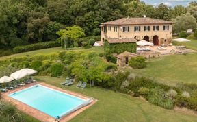 Photo of Tuscan Promise