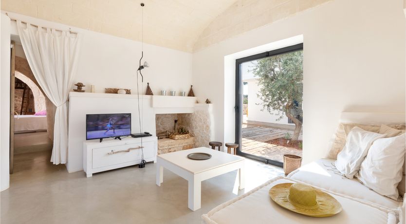 Photo of Opulent Domain