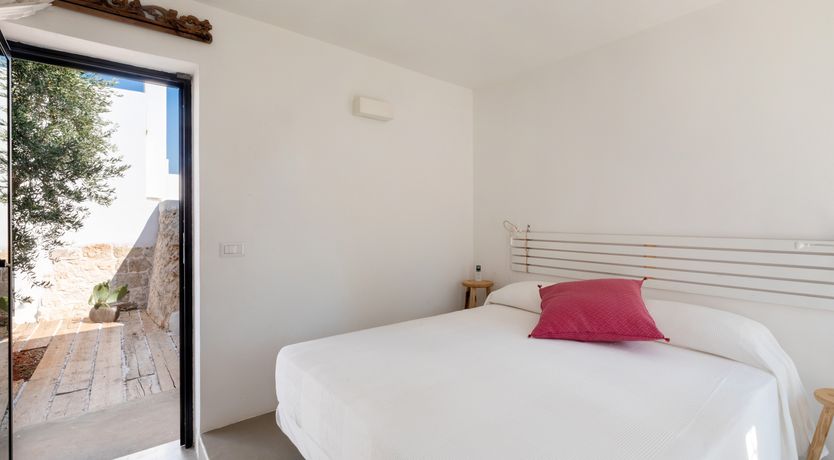 Photo of Opulent Domain