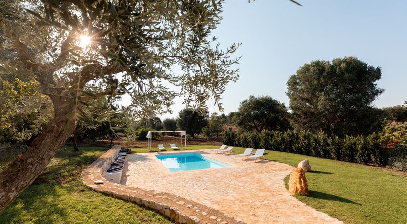 Photo of Opulent Domain