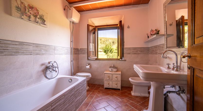 Photo of Tuscany Grace