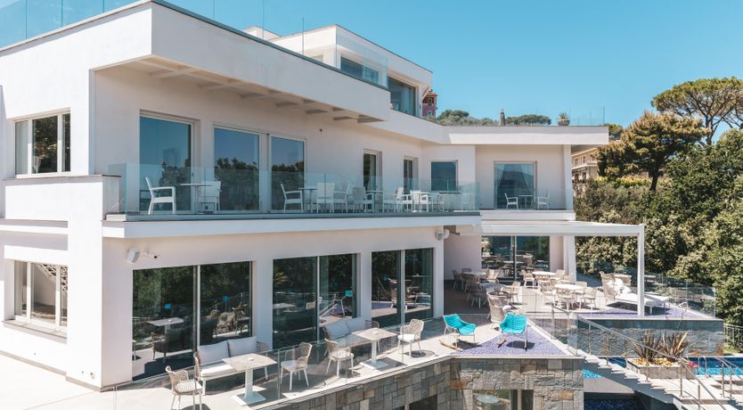 Photo of Opulent Villa