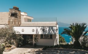 Photo of Opulent Villa
