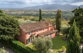 Photo of hillside-splendor