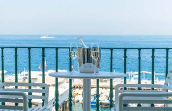 Marina Azure Holiday Home