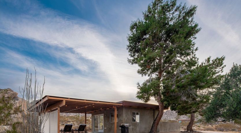 Photo of Modernist Cabin