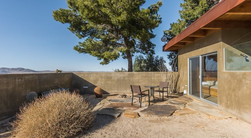 Photo of Modernist Cabin