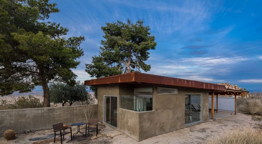 Photo of Modernist Cabin