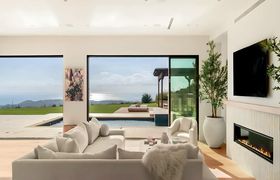 Photo of calm-wonder