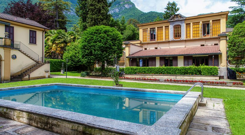Photo of Lake Como Jewel