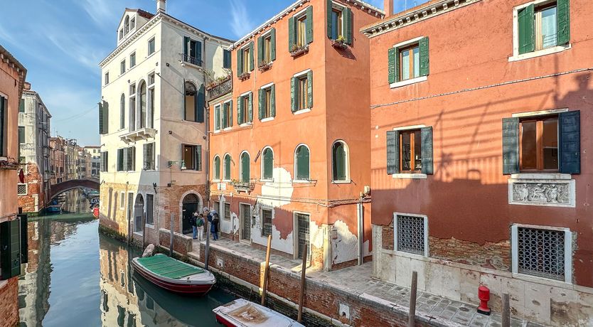 Photo of The Canal's Edge