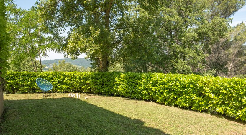 Photo of Luberon Lovely