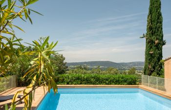 Luberon Lovely Holiday Home