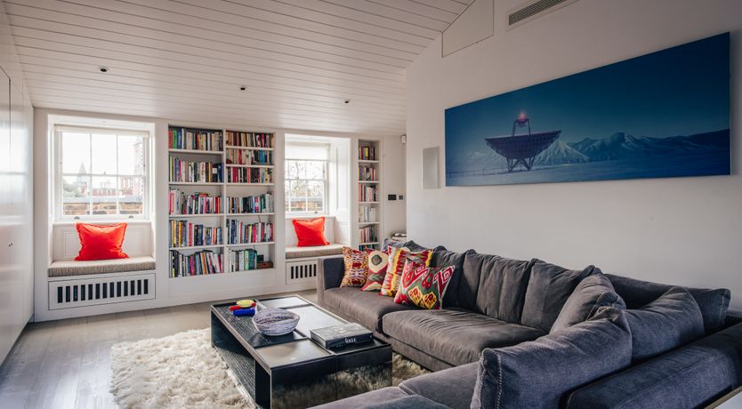 Photo of Victoriana Garden