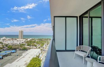 Azure Atlantic Holiday Home