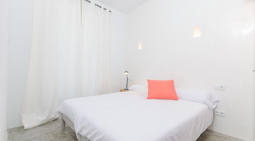 Photo of Heart of Art&agrave;