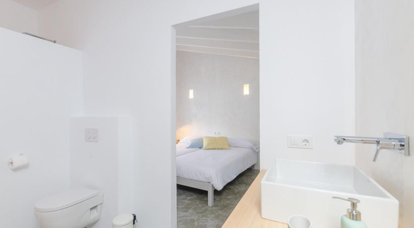 Photo of Heart of Art&agrave;