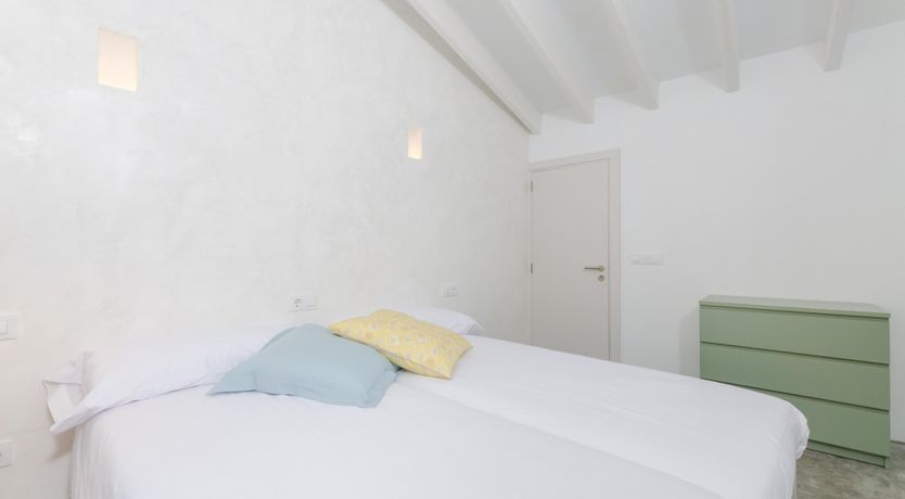 Photo of Heart of Art&agrave;