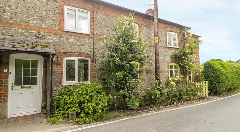 Photo of Shillingstone Cottage