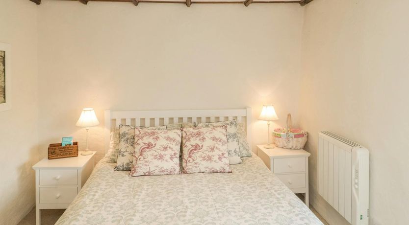 Photo of Shillingstone Cottage