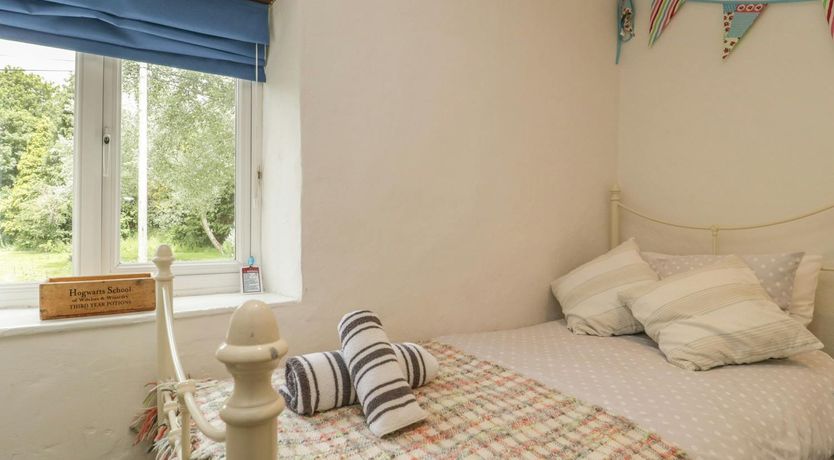 Photo of Shillingstone Cottage