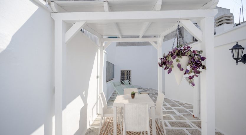 Photo of Ivory Light