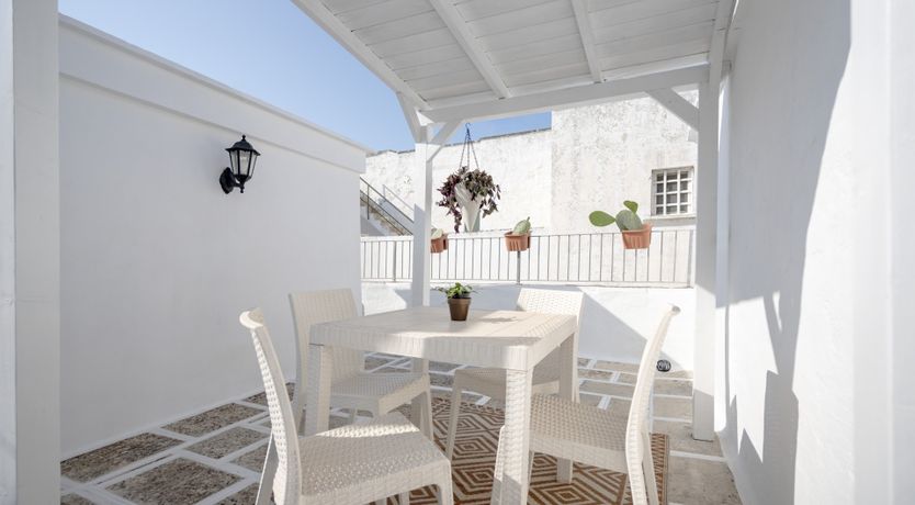 Photo of Ivory Light