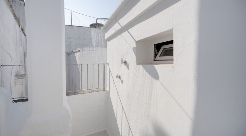 Photo of Ivory Light