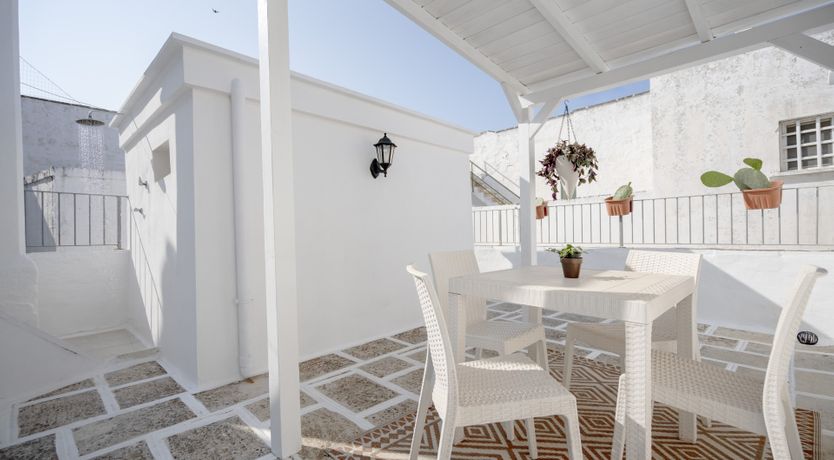 Photo of Ivory Light