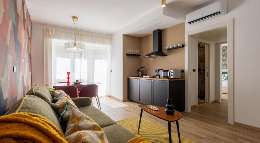 Photo of Giovanni's Place