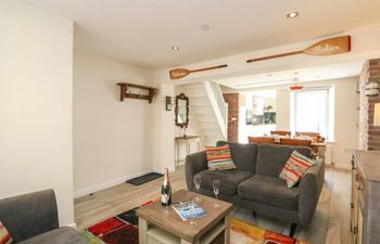 Harbourside Anchor Holiday Home