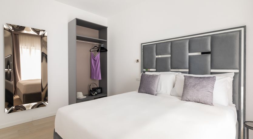 Photo of Sorrento Light