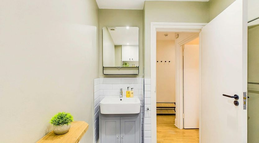 Photo of Pampas & Gold