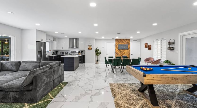 Photo of Coral & Sunshine