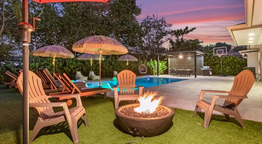 Photo of Coral & Sunshine