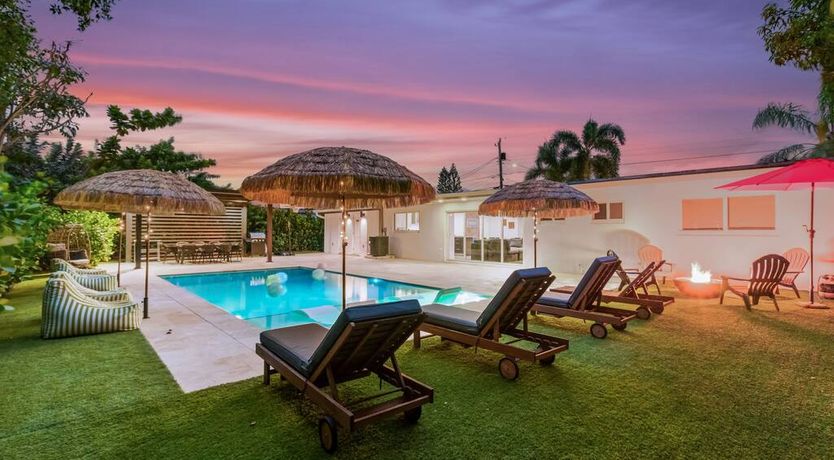 Photo of Coral & Sunshine