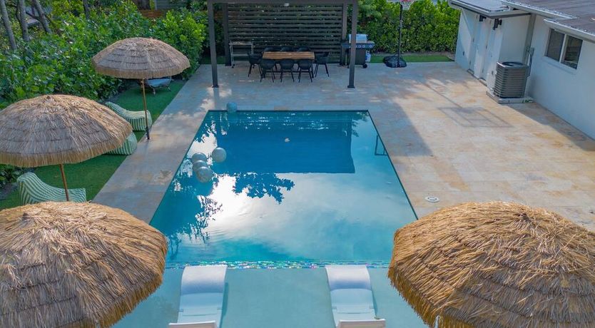 Photo of Coral & Sunshine