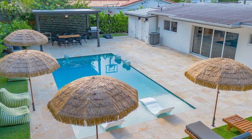 Photo of Coral & Sunshine