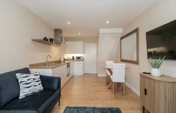 Seaside Love Holiday Home