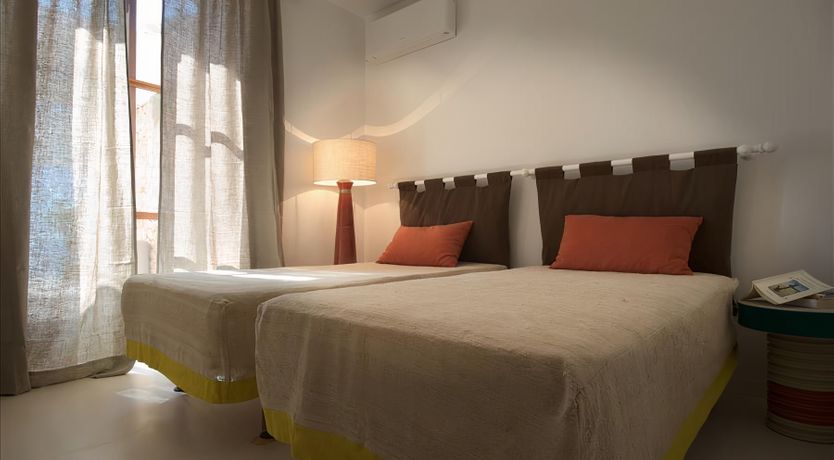 Photo of Ad Infinitatem