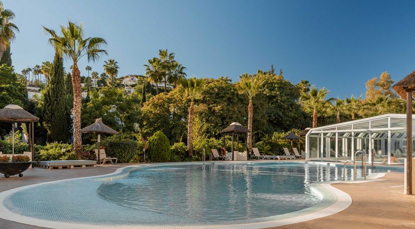 Photo of Jade & Quartz